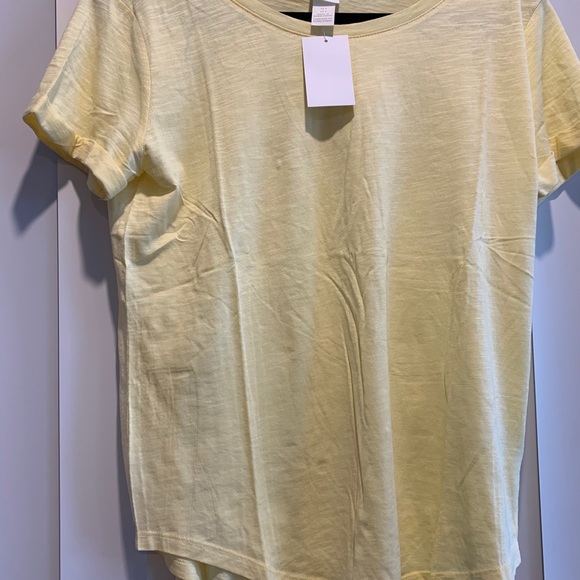 H&M YELLOW TEE - Picture 1 of 1